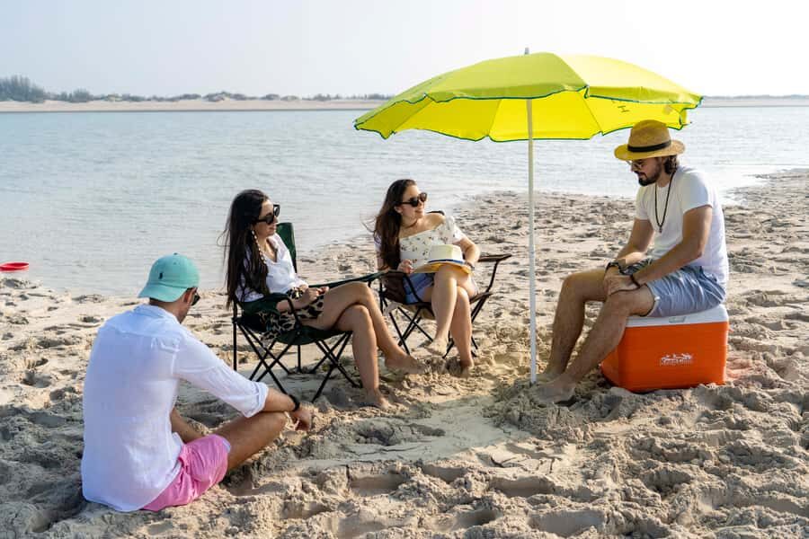 Abu Dhabi: 4-Hour Guided Cruise & Island Hopping - Skyline photo stops: Etihad Towers and Qasr Al Watan from the sea