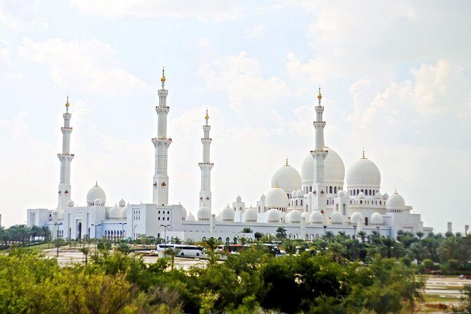 Abu Dhabi Day Tour From Dubai with Sheikh Zayed Grand Mosque - Sheikh Zayed Grand Mosque: your best use of time