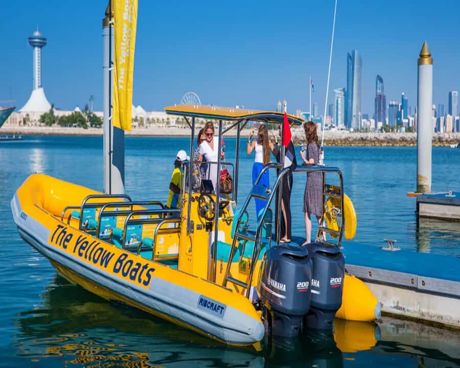 Abu Dhabi: Guided Speedboat Sightseeing Tour - Key takeaways before you go