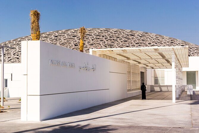 Abu Dhabi: Half-Day Guided City Tour - Dates Market: souvenirs you can actually use