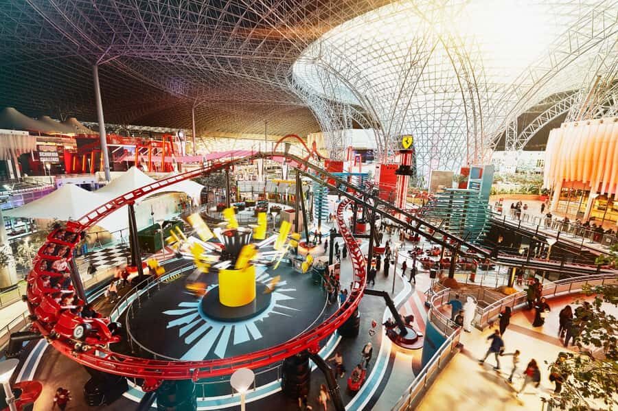 Abu Dhabi: Yas Island Multi-Park Entry Tickets - Shuttles, Parking, and Moving Between Parks Without Losing Your Day