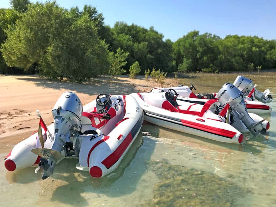 Abu Dhabi: Yas Island Self-Driving Guided Speedboat Tour - Guides make the difference: Irfan, Farhan, and safe fun