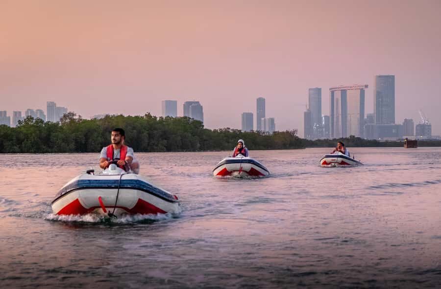Abu Dhabi: Yas Island Self-Driving Guided Speedboat Tour - Heritage Island: where nostalgia meets animals