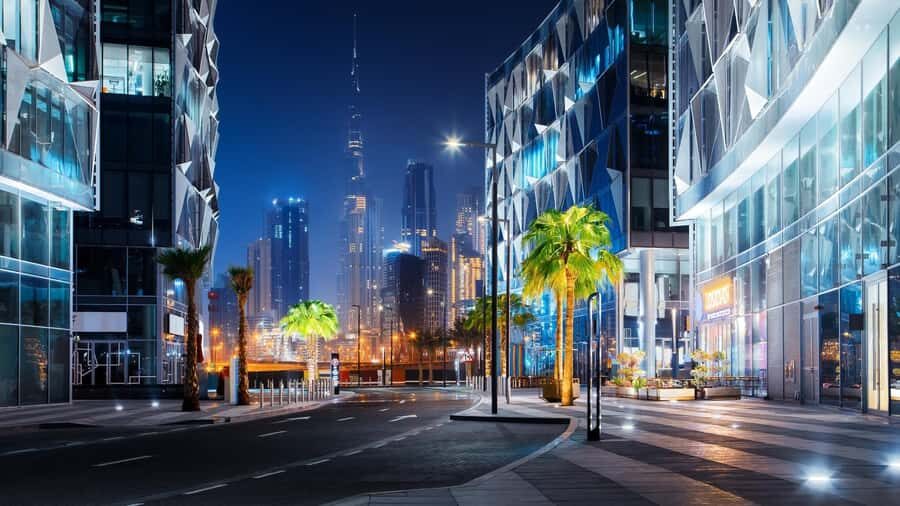 City of Lights: Dubai Night Experience - Madinat Jumeirah After Dark: Stroll, Shop, and Get Your Bearings