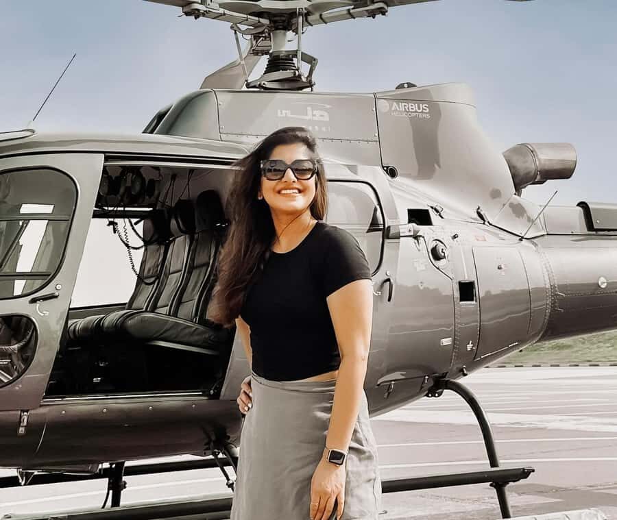 Dubai: 12-Min Helicopter Adventure Above The Palm - Spotting Burj Khalifa, JW Marriott Marquis, Dubai Canal, and Business Bay