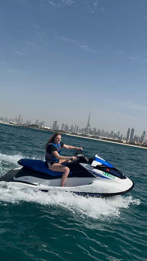 Dubai: 45-Minute Jet Ski Ride - Before you go: meeting point, timing, and what to bring