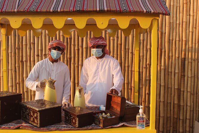 Dubai Afternoon Desert Safari and BBQ Dinner - Sunset on the Highest Dune: Why This Stop Matters