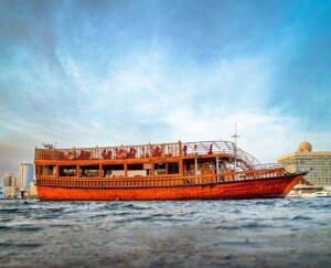 Dubai: Big Bus Hop-On Hop-Off Tour & Optional Dhow Cruise - Meeting point and getting started at Dubai Mall