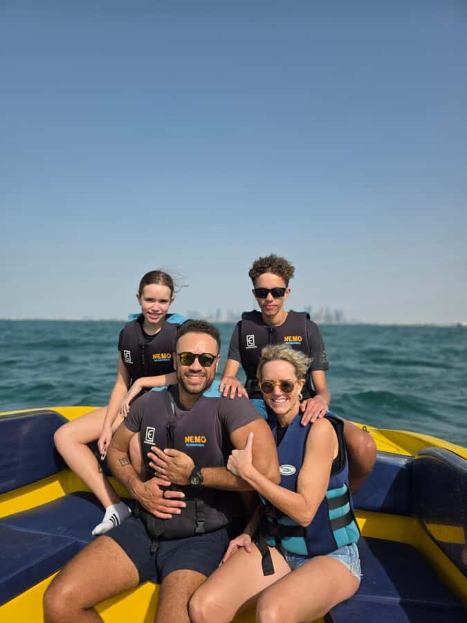 Dubai: Burj Al Arab Parasailing, Ice Cream, Pics, and Videos - The Boat Ride: Dry-Enough, but Don’t Bring a White Shirt