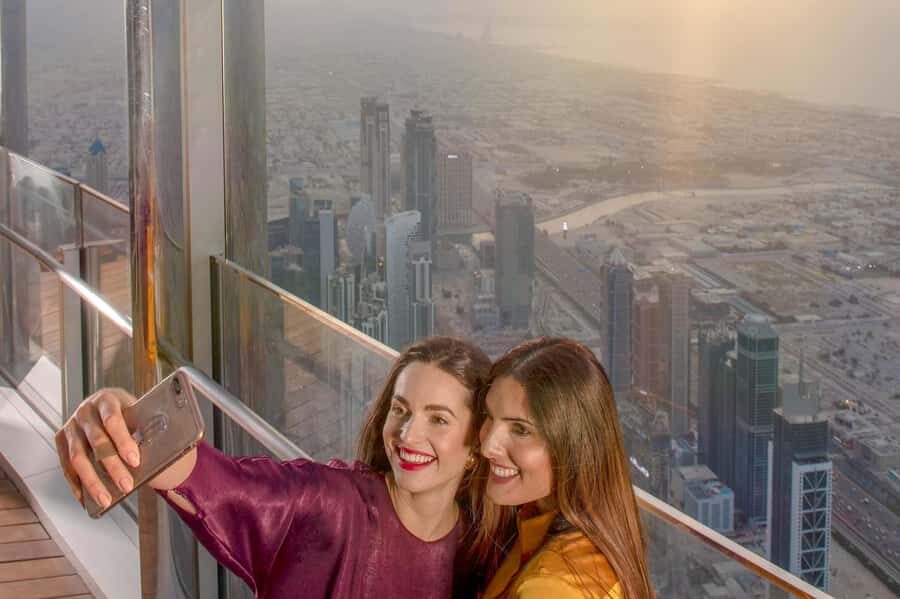 Dubai: Burj Khalifa VIP Experience Level 152 Lounge Access - Getting There: Dubai Mall Is Big, so Start Earlier