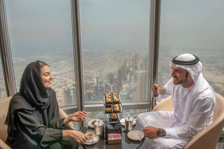 Dubai: Burj Khalifa VIP Experience Level 152 Lounge Access - Best Timing: Sunset Is Stunning, but Peak Hours Bring Bottlenecks