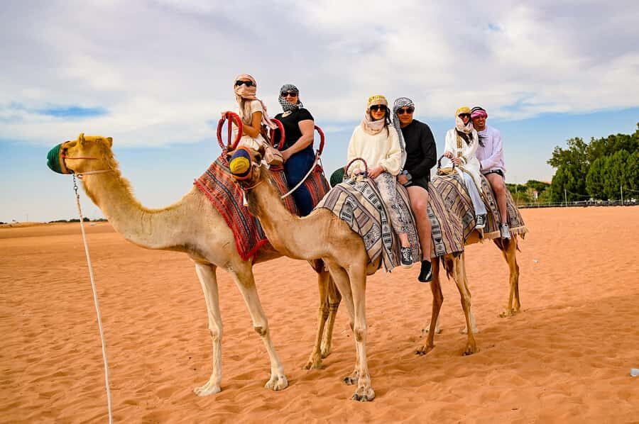Dubai: Desert Safari with BBQ Dinner & Quad Biking Options - Quad biking as an optional self-drive sport (and how to stay safe)