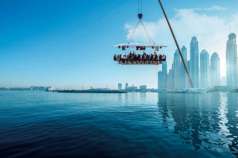 Dubai: Dinner in the Sky Experience - Safety and the crane lift: what actually makes it feel secure
