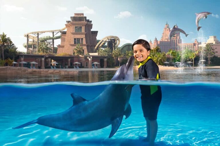 Dubai: Dolphin Encounter & Aquaventure Waterpark Ticket - Safety briefing, wetsuit gear, and meeting your dolphin