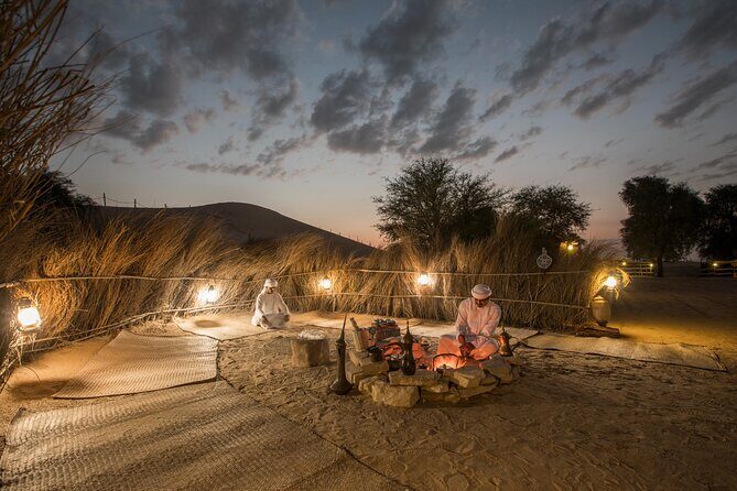 Dubai Evening Heritage Safari by Vintage G Class Al Marmoom Oasis - Arabian makeover and falcon photo op: fun, but think about comfort
