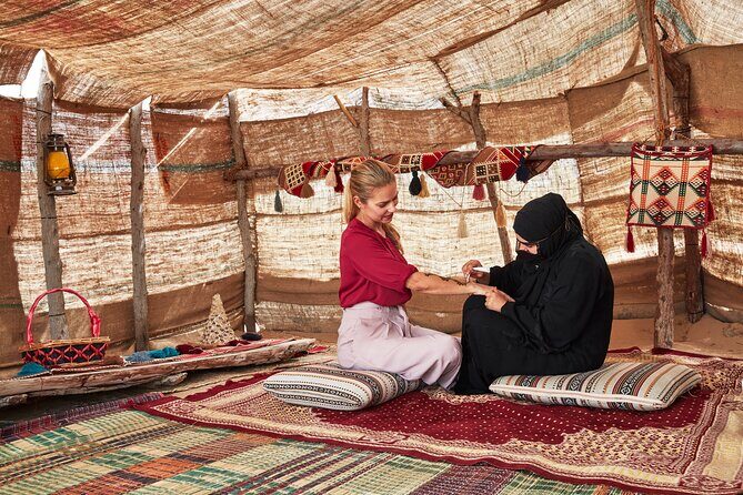 Dubai Evening Heritage Safari by Vintage G Class Al Marmoom Oasis - Dinner and entertainment: multi-course Bedouin-style meal, stories, and campfire time