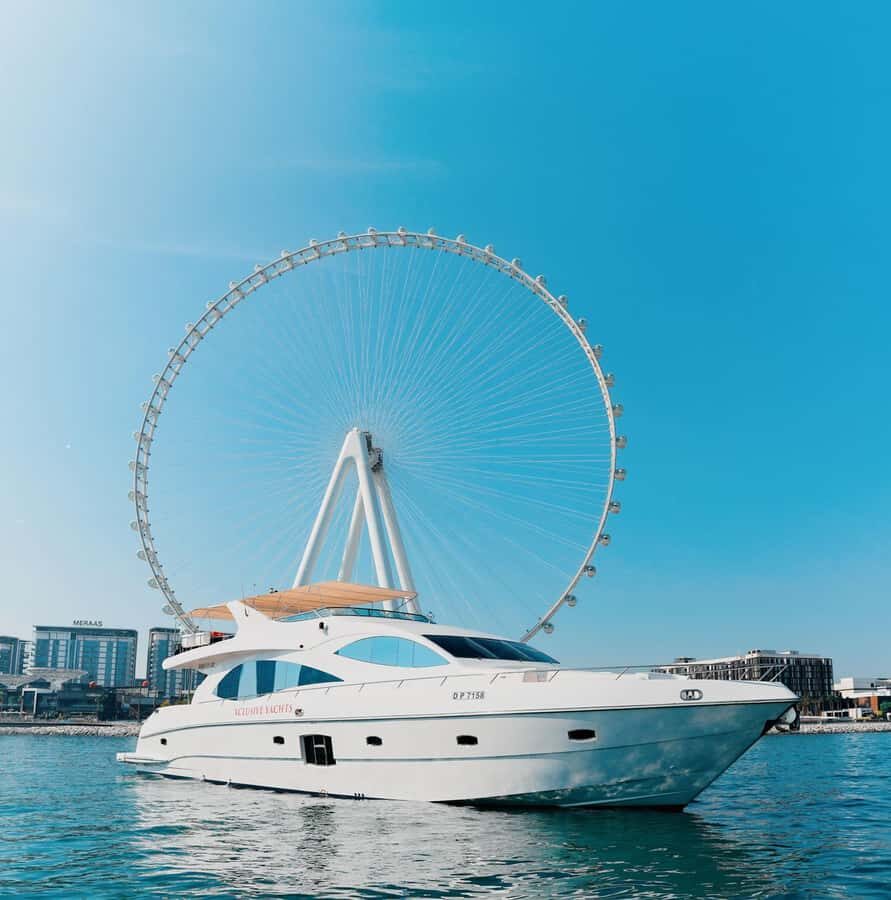 Dubai: Instagrammable Yacht Tour with Drinks & Ain/JBR Views - Key Things That Make This Yacht Tour Worth It