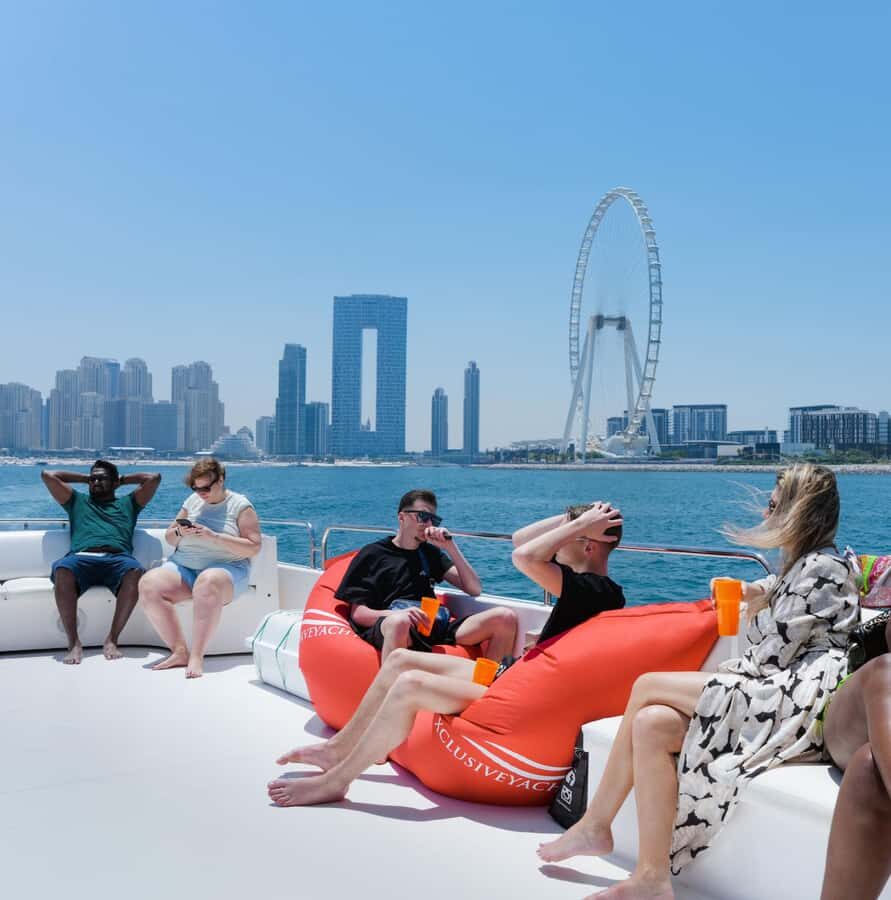 Dubai: Instagrammable Yacht Tour with Drinks & Ain/JBR Views - Should You Book This Yacht Tour for Dubai Marina Views?