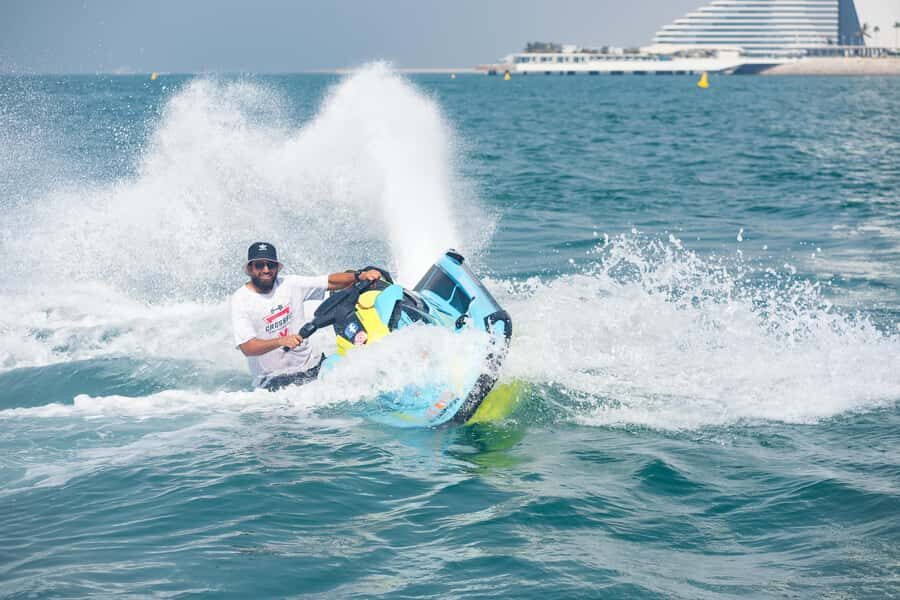 Dubai: Jet Ski to Atlantis with Videos, Photos and Ice Cream - Umm Suqeim warm-up stretch: your first glimpse of the route