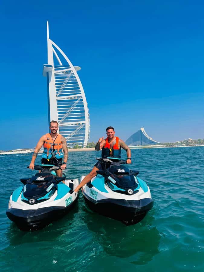 Dubai jet ski: visit the Burj al Arab and Atlantis with photos and videos - Burj Al Arab from the Water: Why It Looks So Different