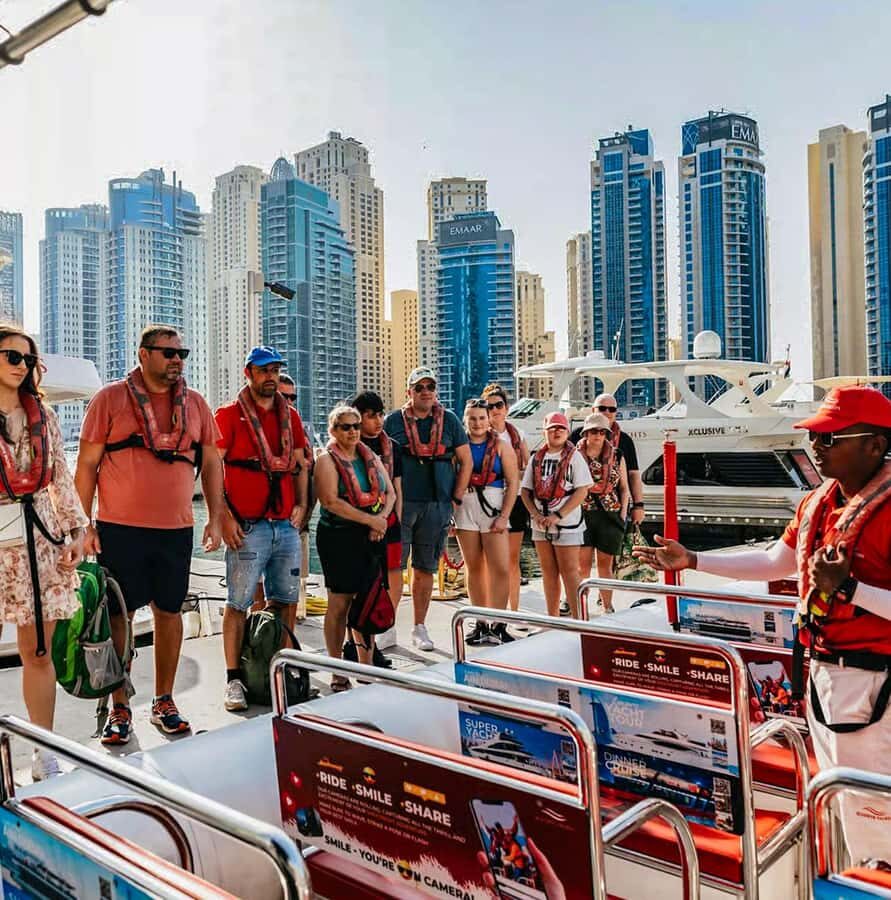 Dubai: Marina, Atlantis, Palm & Burj Al Arab Speedboat Tour - Dubai Marina Launch: Xclusive Yachts Check-In and the First Views