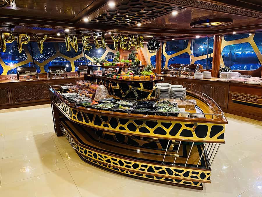 Dubai Marina: Dinner Cruise in a Traditional Boat - Where This Cruise Fits Best (and When It Doesn’t)
