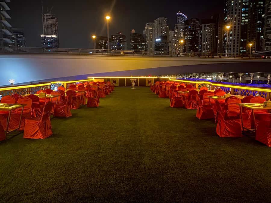Dubai Marina: Dinner Cruise in a Traditional Boat - Should You Book This Dubai Marina Dinner Cruise?