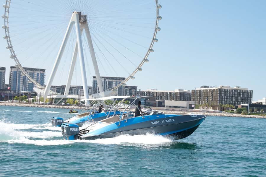 Dubai: Marina Private Boat Tour & Palm Jumeirah Sightseeing - Music, Water, and the Simple Joy of a Private Boat Ride