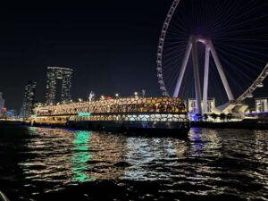 Dubai: Mega Yacht Dinner Cruise with Buffet - FAQ