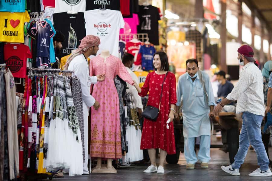 Dubai: Old Town, Creek, Museums, Souks, & Street Food Tour - Abra boat ride: the short reset that makes the rest easier