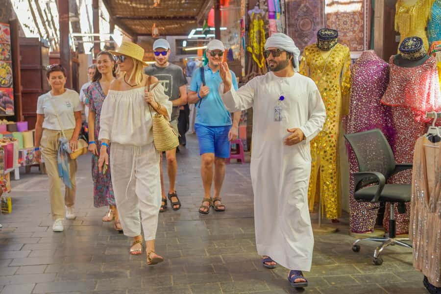 Dubai: Old Town, Street Food, Creek, Souks, & Emirati House - Key Things That Make This Old Dubai Tour Worth Your Time