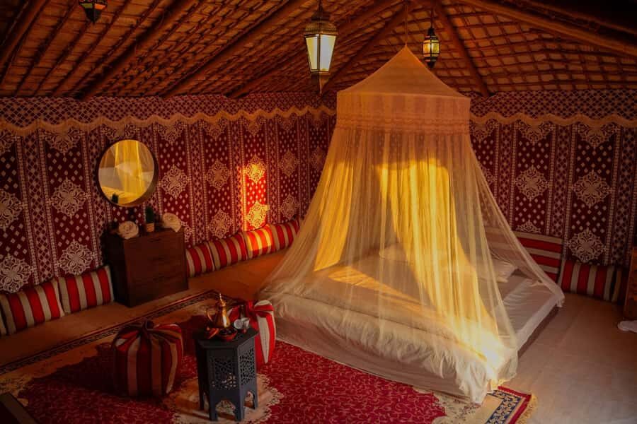Dubai: Overnight Safari, Dinner, Stargazing & Al Khayma Camp - Stargazing with a telescope: the night sky moment you’ll remember