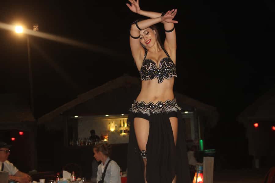 Dubai: Red Dune Desert, Dune Buggy Ride & BBQ Buffet Dinner - Sunset at Camp: Arabic Welcome and Live Shows