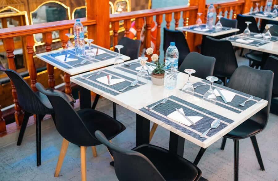 Dubai: Scenic Dhow Cruise with Buffet Dinner and Live Shows - Should You Book This Dubai Dhow Dinner Cruise?