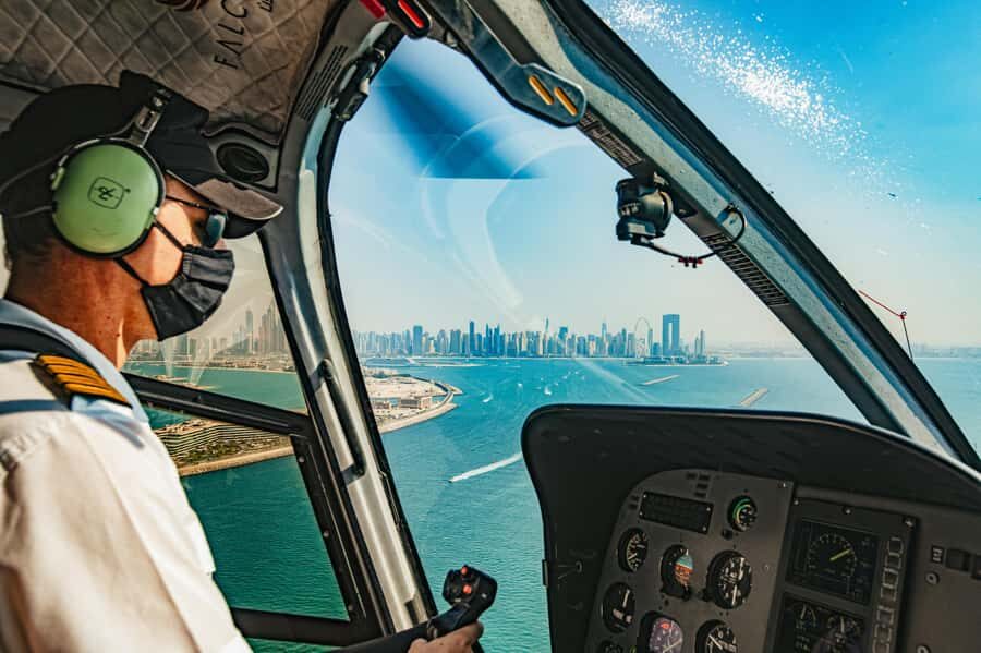 Dubai: Sightseeing Helicopter Ride from The Palm - Choosing 12, 15, 17, 25 minutes, and why time changes everything