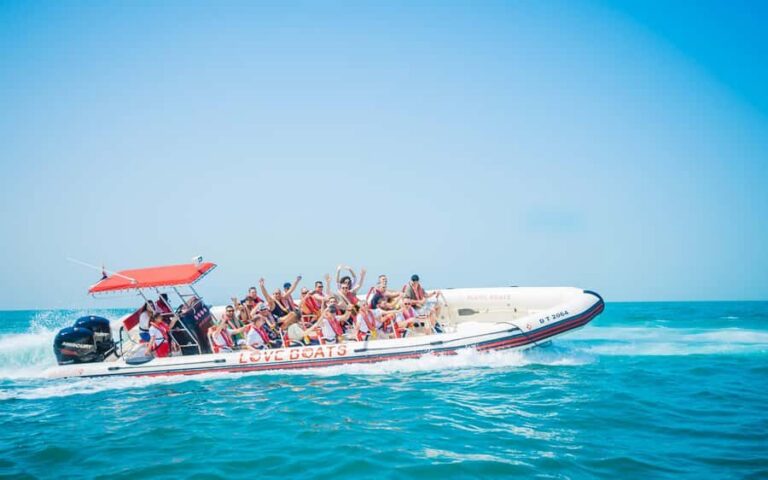 Dubai: Sightseeing Speedboat Tour with Live Tour Guide - Choosing Between 60 Minutes and 90 Minutes (So You Don’t Miss the Best Bits)