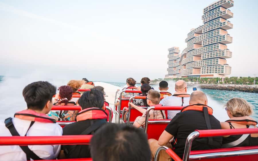Dubai: Sightseeing Speedboat Tour with Live Tour Guide - Price and Value: Why $26 Can Work for Short-Term Dubai Planning