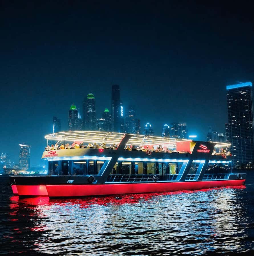 Dubai: Sunset or Dinner Cruise with Live Music & Open Bar - Arriving at Xclusive Yachts: easy meeting point, smoother boarding than you expect
