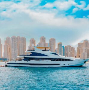 Dubai: Superyacht Experience with Live Music & Drinks - Boarding the 144-foot yacht: decks, cabins, WiFi, and the little extras