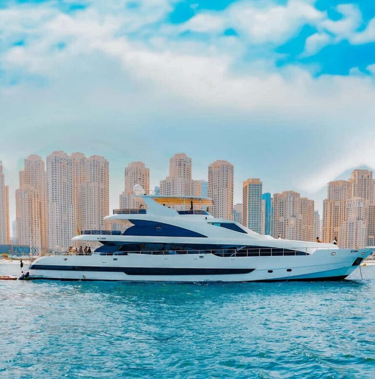 Dubai: Superyacht Experience with Live Music & Drinks - Boarding the 144-foot yacht: decks, cabins, WiFi, and the little extras