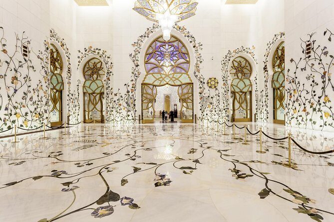 Dubai To Abu Dhabi: Grand Mosque, Royal Palace & Etihad Towers - Louvre Abu Dhabi photo stop: short time, no admission