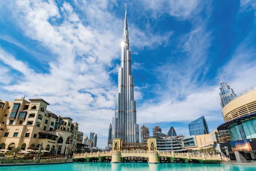 Dubai: Top City Attractions Photo Stop Tour - Getting from Deira to the icons in 2.5 hours (and not melting)