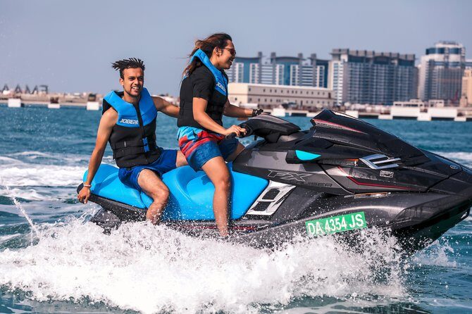 Fastest Jet Ski with Dubai Skyline, Burj Al Arab Views and Juice - Choosing 30 minutes vs 60 minutes: what you’re buying with time