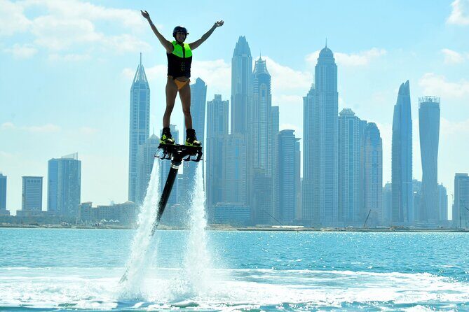 Flyboard in Dubai - Your 20 Minutes of Flight: Height, Balance, and Fun Progression