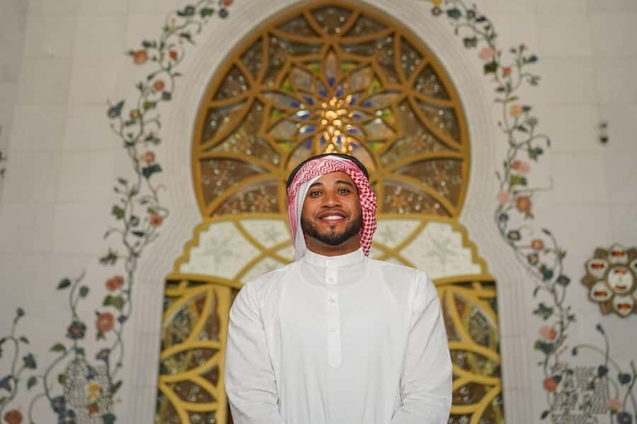 From Dubai: Abu Dhabi Grand Mosque & Louvre Museum Full-Day - Louvre Abu Dhabi on Saadiyat Island: how to make 2 hours work