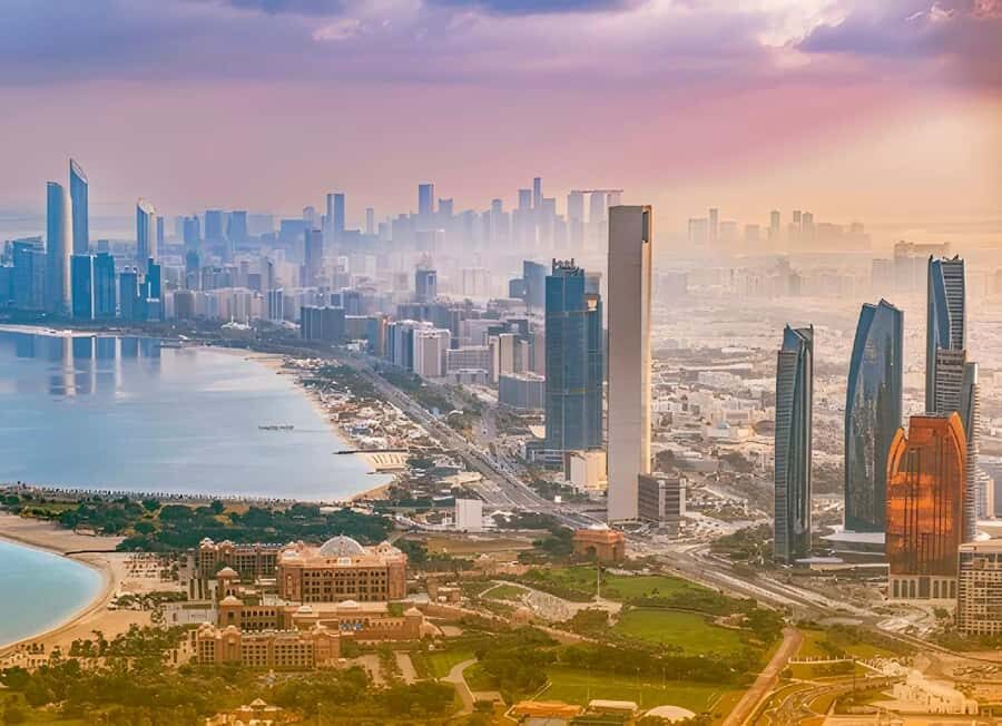 From Dubai: Full-Day Abu Dhabi Tour with Sheikh Zayed Mosque - Emirates Palace and Yas Island pass-by: the value of “slow looking”