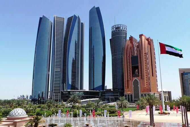 Full-Day Abu Dhabi City Shared Tour - Abu Dhabi Dates Market: Sweet Souvenirs and Quick Bites