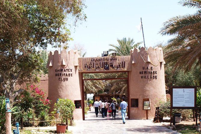 Full Day Abu Dhabi City Tour + BAPS Mandir Visit, guide transfer - House of Artisans and an Art Gallery Stop: Small Detours With a Reason