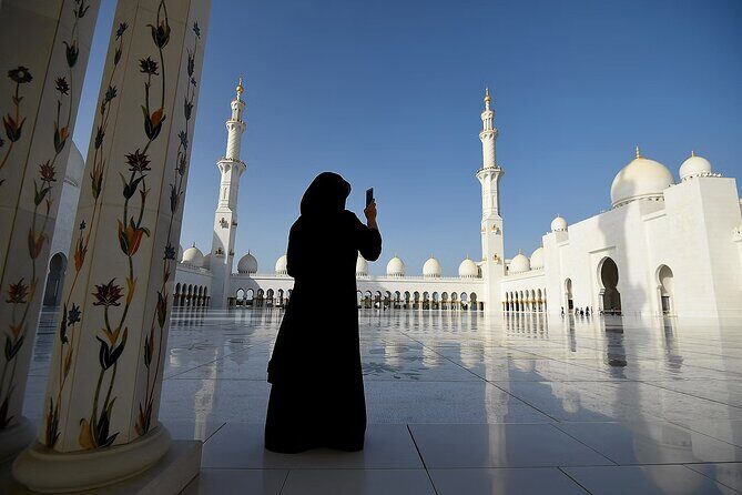 Full Day Abu Dhabi City Tour + BAPS Mandir Visit, guide transfer - Yas Island Drive-Through and Ferrari World: Quick Photos Only