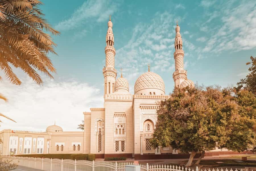 Magical Dubai 8-Hour Tour with Burj Khalifa Experience - Palm Jumeirah: Atlantis from outside, then the aquarium inside